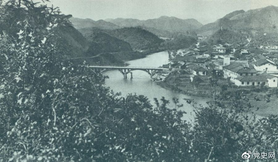 1930年12月，紅軍在龍岡地區(qū)殲滅國民黨軍第十八師近一萬人，活捉敵師長張輝瓚。圖為作戰(zhàn)舊址江西興國東北的龍岡。